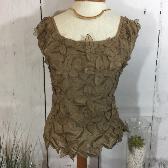 Anthropologie Tops - Anthropologie Ryu Floral Top Small